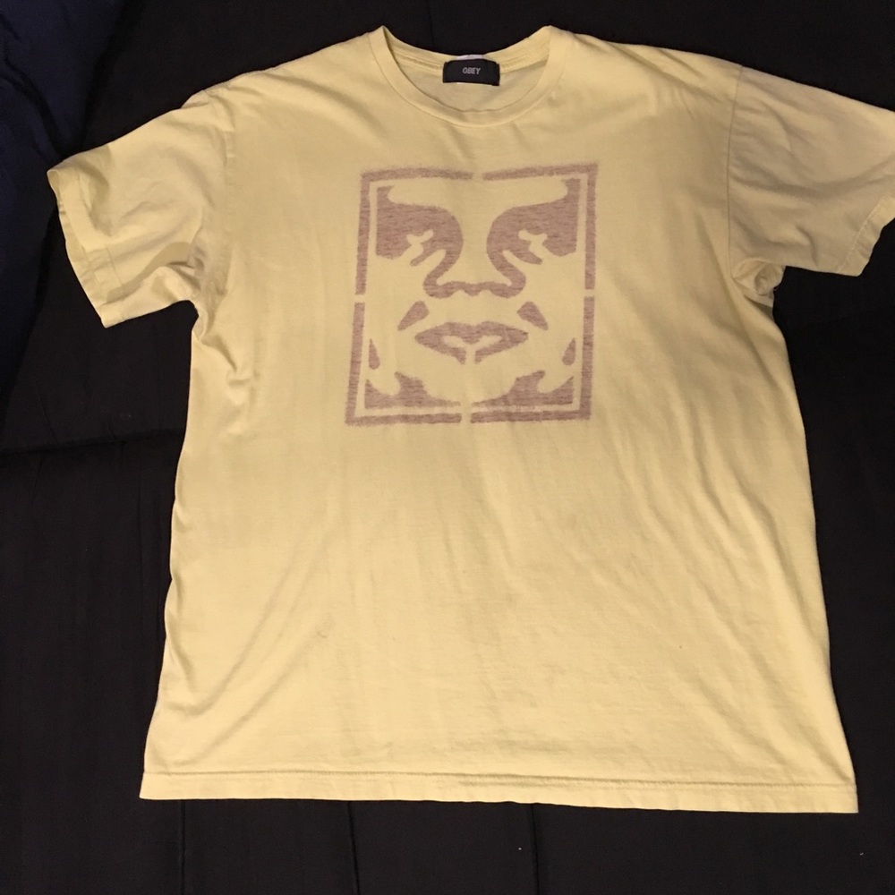 Preowned OBEY shirt Andre the Giant large